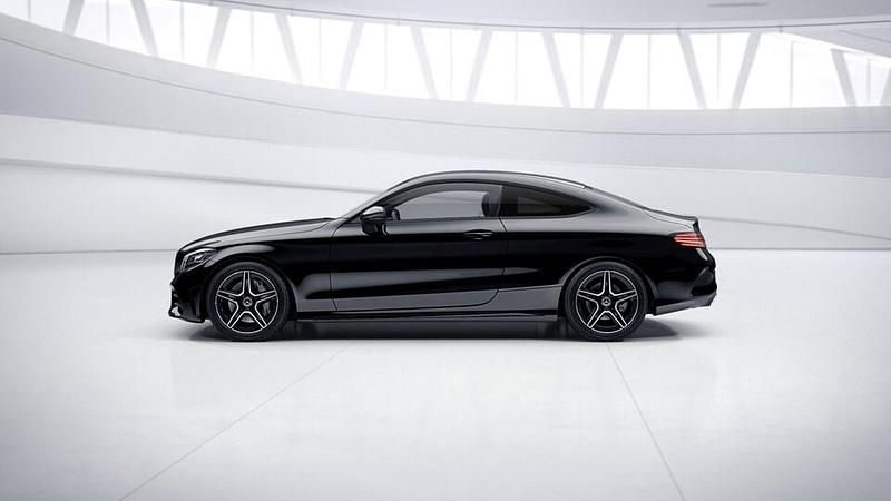 Käytetty Mercedes C300 AMG 245 HP (180 kW) 2019 Musta Coupe - kaksiovinen