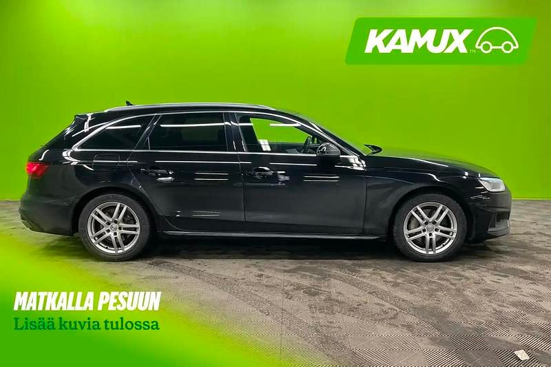 Käytetty Audi A4 Business 204 HP (150 kW) 2023 Musta Farmari