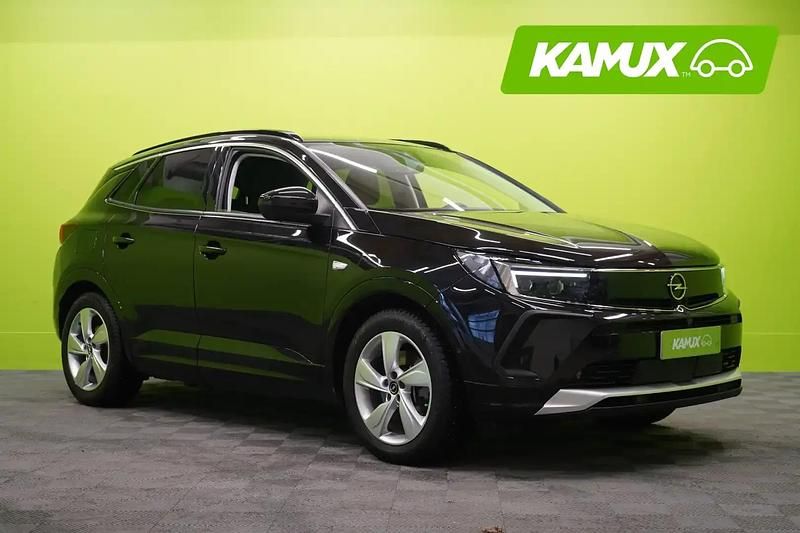 Käytetty Opel Grandland X Executive 300 HP (220 kW) 2022 Musta Katumaasturi