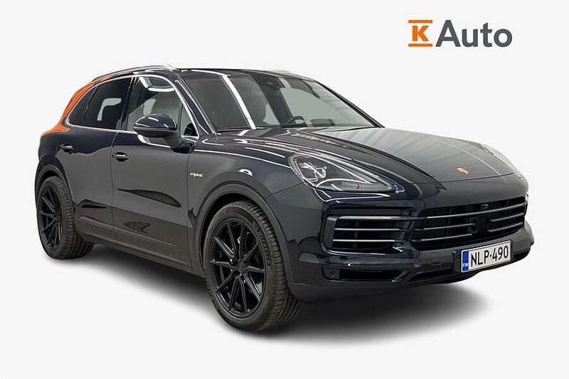 Käytetty Porsche Cayenne Sport 462 HP (339 kW) 2020 Katumaasturi