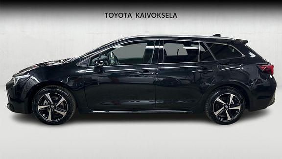Käytetty Toyota Corolla Anniversary 140 HP (102 kW) 2025 Musta Farmari