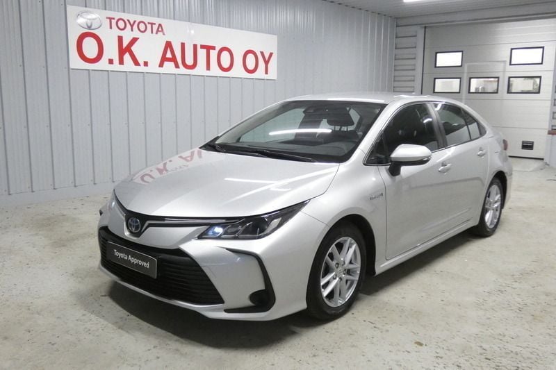 Hopea Käytetty 2019 Toyota Corolla Life Sedan | 18 980 € (Hyvä tarjous) - Kuva 1/4