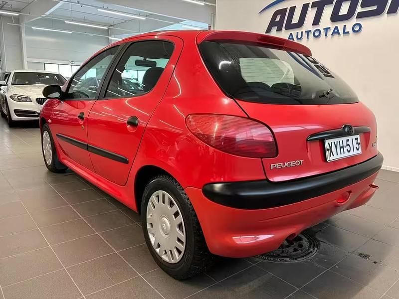 Käytetty Peugeot 206 2001