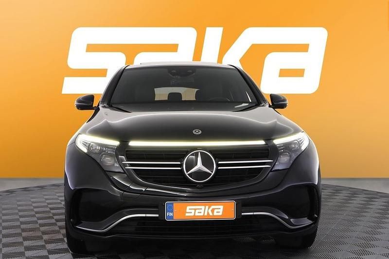 Käytetty Mercedes EQC400 Business 300 kW (408 HP) 2022 Katumaasturi