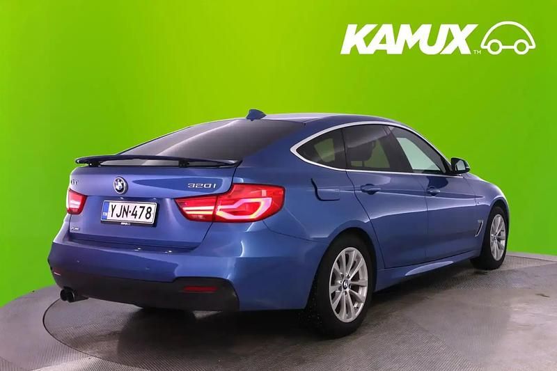 Käytetty BMW 320 Gran Turismo Exclusive 184 HP (135 kW) 2017 Sininen Sedan