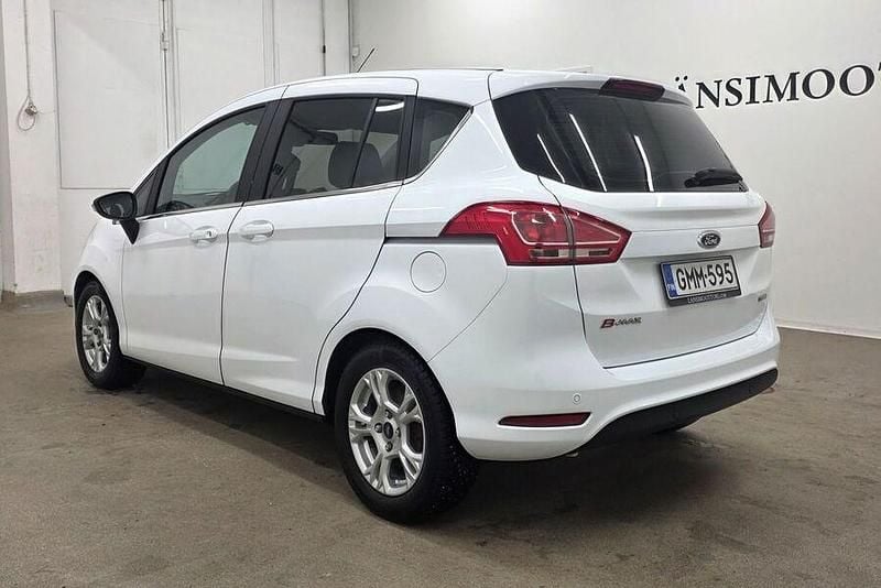 Käytetty Ford B-MAX Titanium 101 HP (74 kW) 2017 Tila-auto