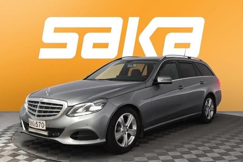 Käytetty Mercedes E200 Business 136 HP (100 kW) 2015 Farmari