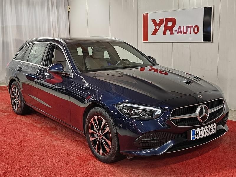 Käytetty Mercedes C300e Business 204 HP (150 kW) 2023 Farmari