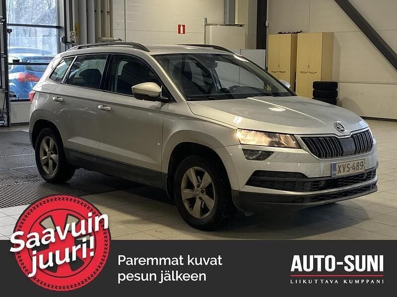 Harmaa Käytetty 2019 Skoda Karoq Ambition Katumaasturi | 20 800 € (Perustarjous) - Kuva 1/3