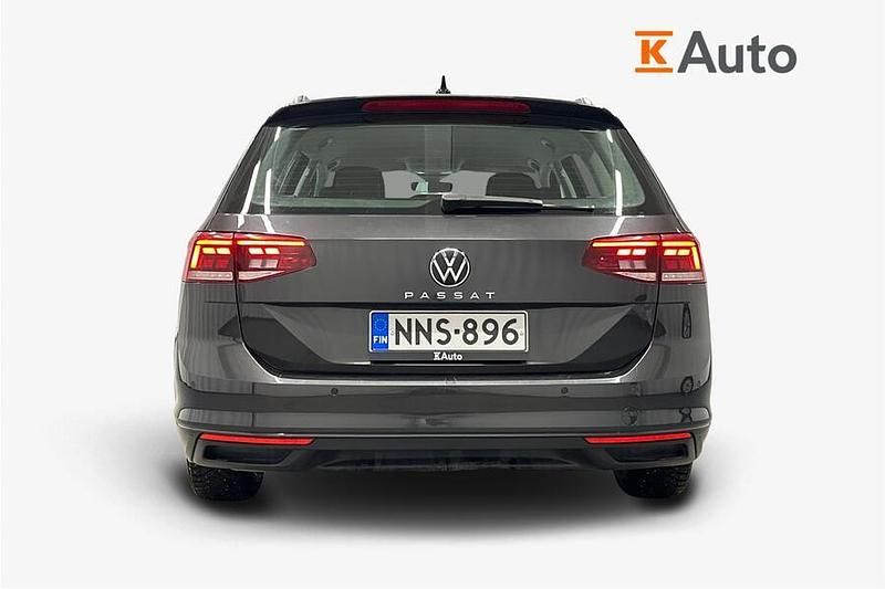 Käytetty VW Passat Comfortline 150 HP (110 kW) 2024 Farmari