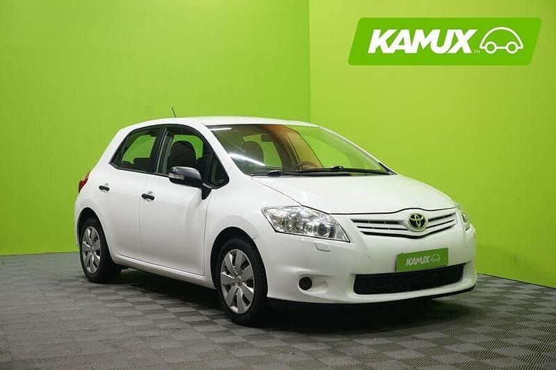 Käytetty 2011 Toyota Auris Terra Viistoperä | 7 890 € (Perustarjous) - Kuva 1/3