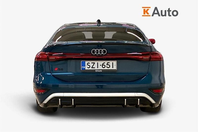 Käytetty Audi e-tron Sportback Design 369 kW (503 HP) 2025 Sininen Katumaasturi