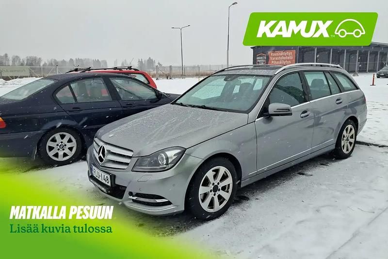 Käytetty Mercedes C250 Avantgarde 204 HP (150 kW) 2013 Hopea / harmaa Farmari