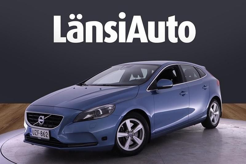 Käytetty 2015 Volvo V40 Momentum Farmari | 17 180 € (Perustarjous) - Kuva 1/2