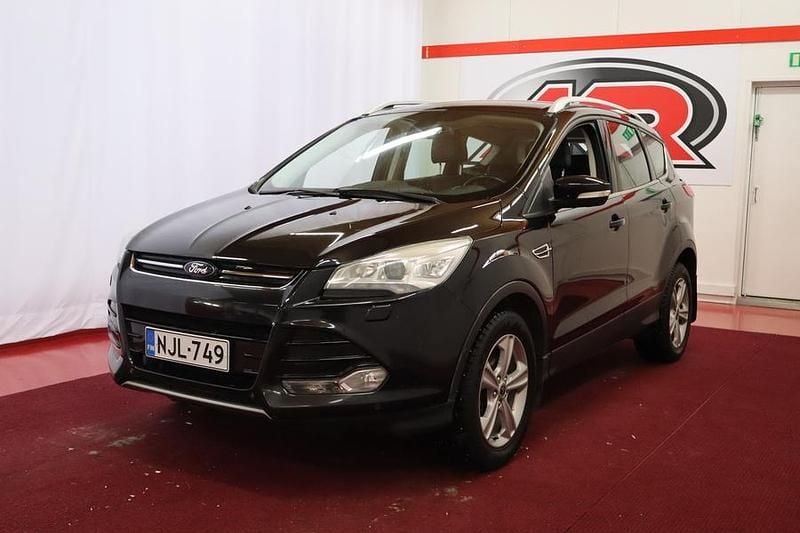 Käytetty Ford Kuga Titanium 150 HP (110 kW) 2014 Katumaasturi