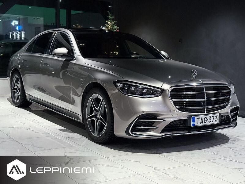 Käytetty Mercedes S580 AMG 367 HP (269 kW) 2023 Sedan