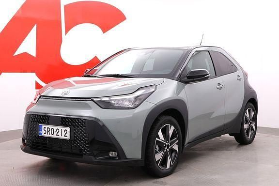 Vihreä Uusi 2026 Toyota Aygo X Pulse Katumaasturi | 26 990 € - Kuva 1/4