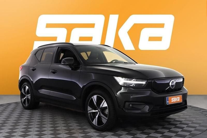 Käytetty Volvo XC40 Business Edition 300 kW (408 HP) 2021 Katumaasturi