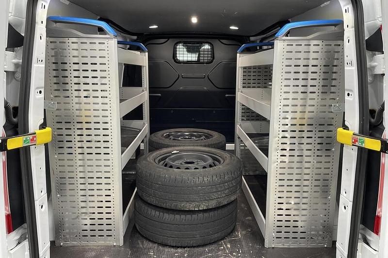 Käytetty Ford Transit Custom Trend 105 HP (77 kW) 2023 Valkoinen Van