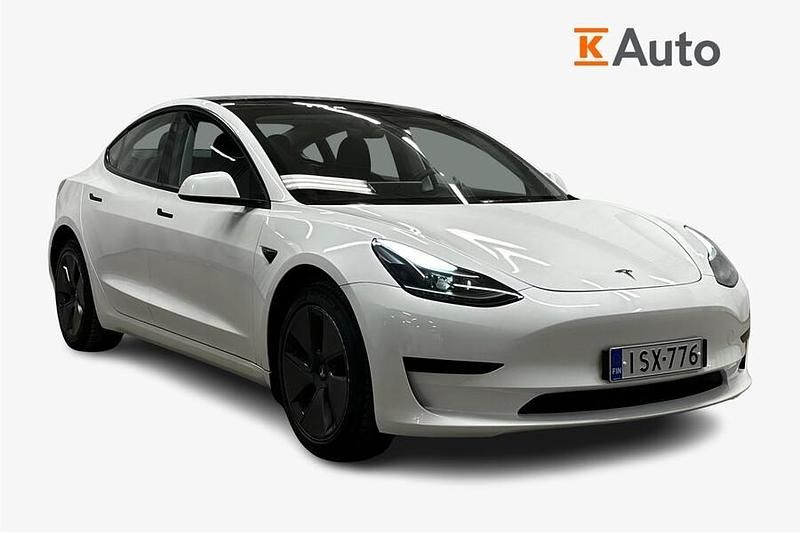 Käytetty 2023 Tesla Model 3 Standard Range Plus Sedan | 28 800 € (Perustarjous) - Kuva 1/3