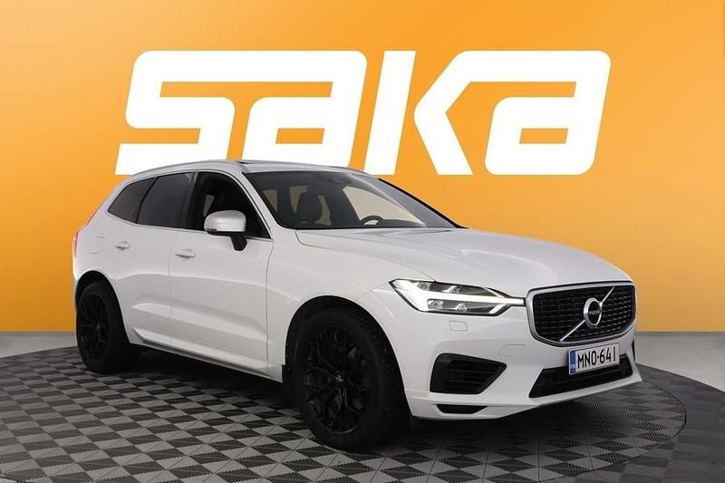 Käytetty Volvo XC60 R-Design 407 HP (299 kW) 2018 Katumaasturi