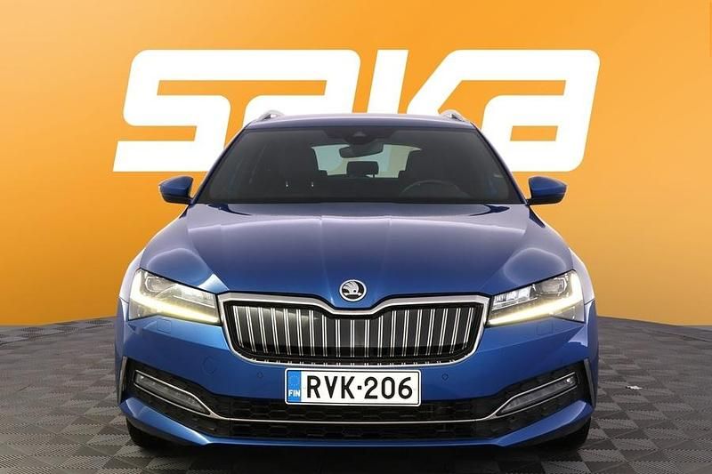 Käytetty Skoda Superb LAURIN & KLEMENT 156 HP (114 kW) 2020 Farmari
