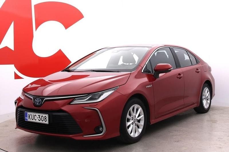 Emotional red 3u5 Käytetty 2021 Toyota Corolla Active Sedan | 23 990 € (Perustarjous) - Kuva 1/4