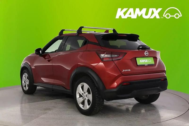 Käytetty Nissan Juke N-Connecta 117 HP (86 kW) 2020 Punainen Katumaasturi