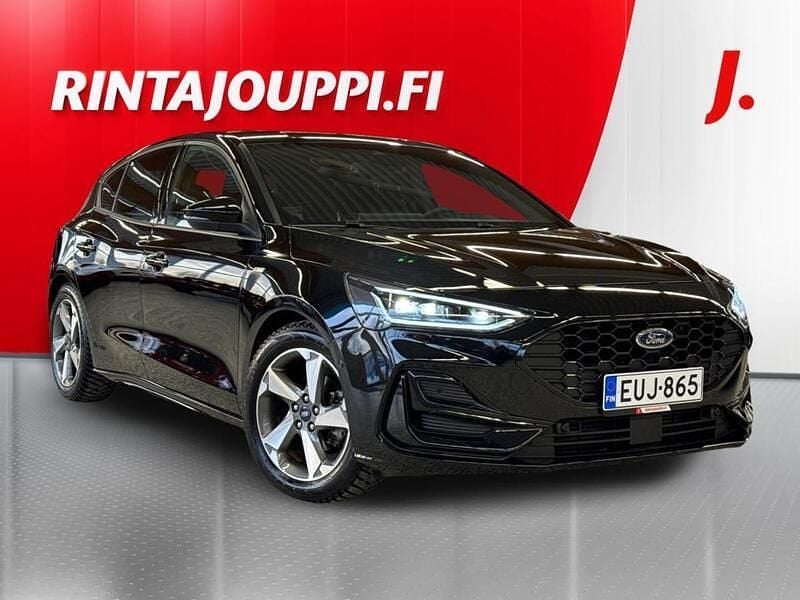 Musta Käytetty 2022 Ford Focus ST-Line Viistoperä | 21 800 € (Perustarjous) - Kuva 1/4