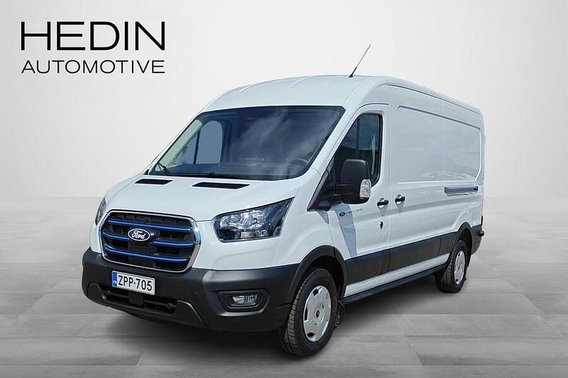 Valkoinen Käytetty 2025 Ford E-Transit Trend Van | 74 900 € - Kuva 1/4
