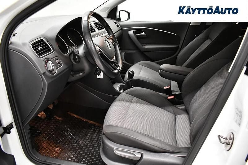 Käytetty VW Polo Highline 110 HP (80 kW) 2014 Valkoinen Viistoperä