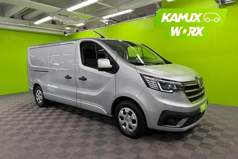 Hopea / harmaa Käytetty 2022 Renault Trafic Tila-auto | 30 900 € (Hieman kallis) - Kuva 1/4