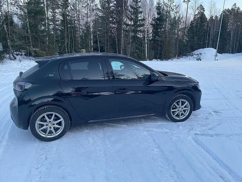Käytetty Peugeot e-208 GTi 100 kW (136 HP) 2021 Viistoperä