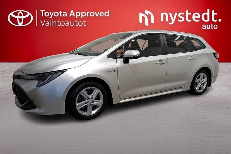 Käytetty Toyota Corolla Active 184 HP (135 kW) 2019 Hopea Farmari