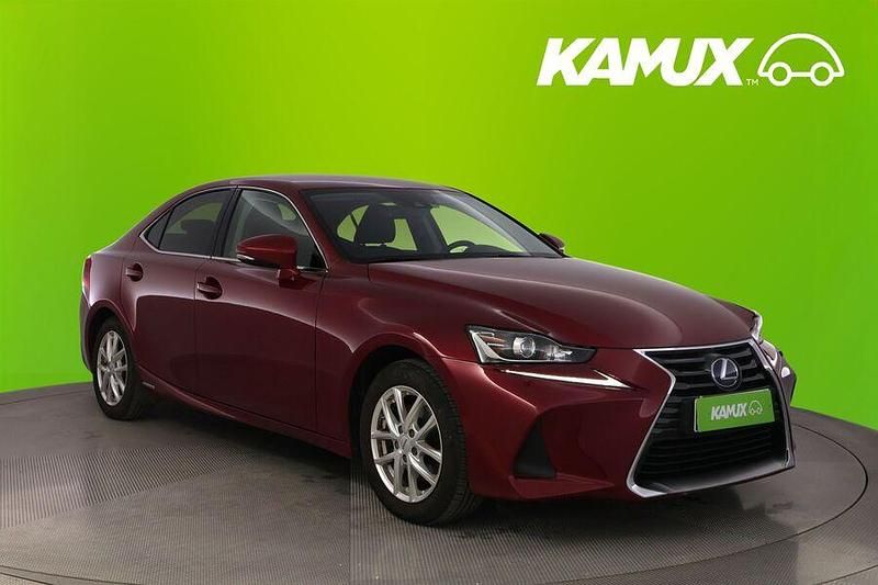 Käytetty 2017 Lexus IS300h Sedan | 22 590 € (Perustarjous) - Kuva 1/3
