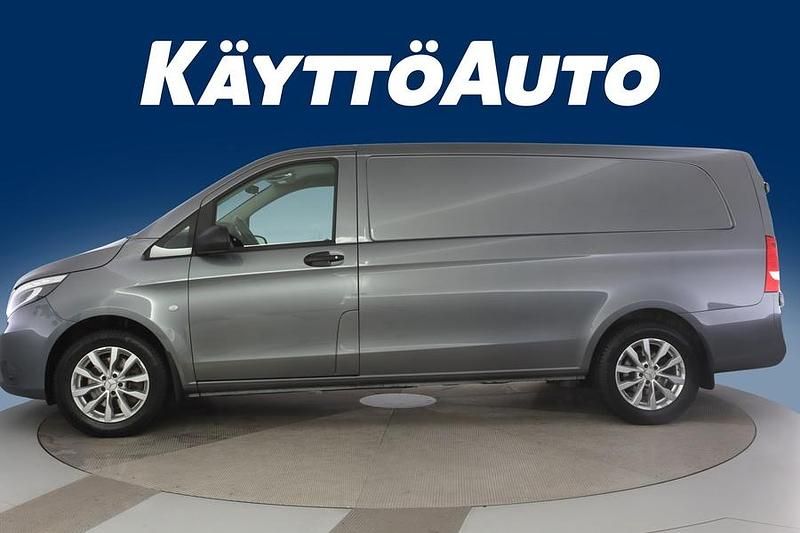 Käytetty Mercedes Vito 190 HP (139 kW) 2022 Harmaa Van