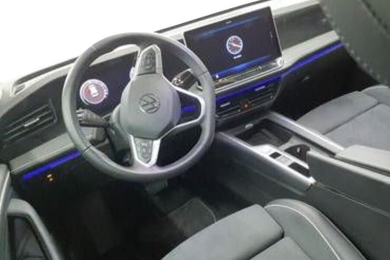 Käytetty VW Passat Comfortline 204 HP (150 kW) 2025 Farmari