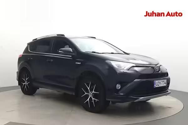 Käytetty Lexus IS300h 2014