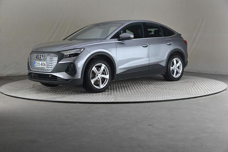 Käytetty Audi Q4 Sportback e-tron 150 kW (204 HP) 2023 Katumaasturi