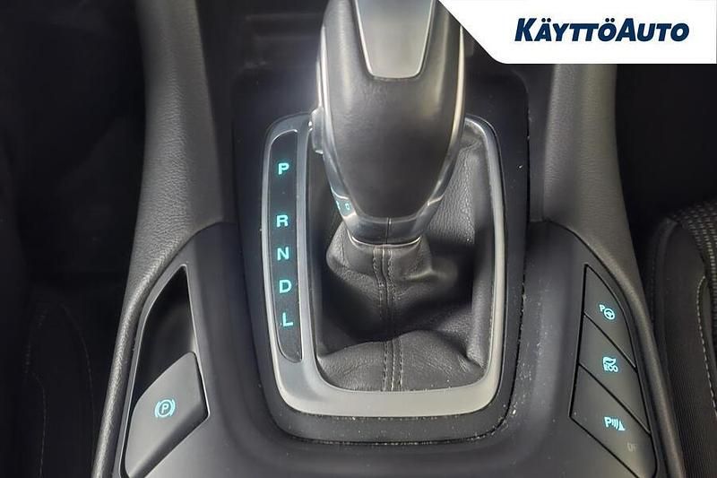 Käytetty Ford Mondeo Titanium 188 HP (138 kW) 2020 Harmaa metalli Farmari