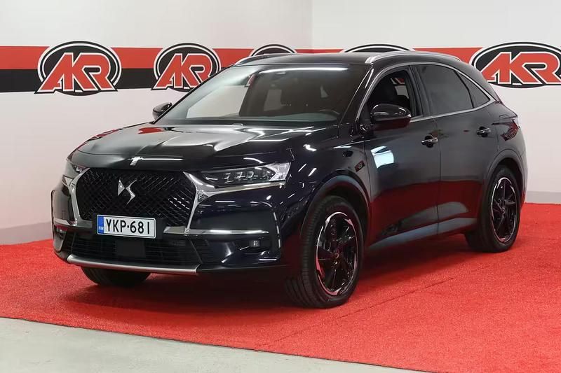 Käytetty DS Automobiles DS7 Crossback Business 301 HP (221 kW) 2020 Sininen Katumaasturi