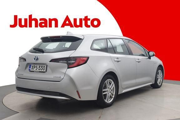 Käytetty Toyota Corolla Active 122 HP (89 kW) 2021 Hopea Farmari