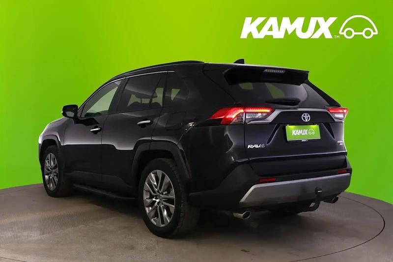 Käytetty Toyota RAV4 Edition 178 HP (130 kW) 2023 Sininen Farmari