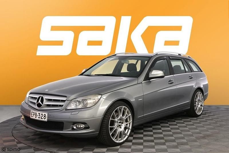 Käytetty Mercedes C320 Avantgarde 224 HP (164 kW) 2008 Farmari