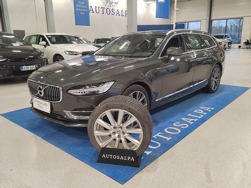 Käytetty Volvo V90 Inscription 303 HP (222 kW) 2019 Harmaa Farmari