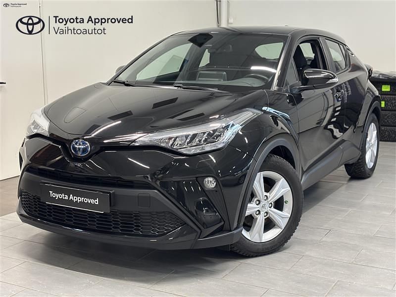 Musta Käytetty 2023 Toyota C-HR+ Active Katumaasturi | 28 960 € (Perustarjous) - Kuva 1/4