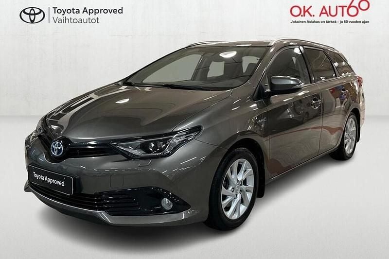 Harmaa Käytetty 2019 Toyota Auris Touring Sports Active Farmari | 17 490 € (Perustarjous) - Kuva 1/4