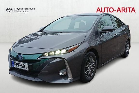 Harmaa Käytetty 2018 Toyota Prius Viistoperä | 18 900 € (Perustarjous) - Kuva 1/4