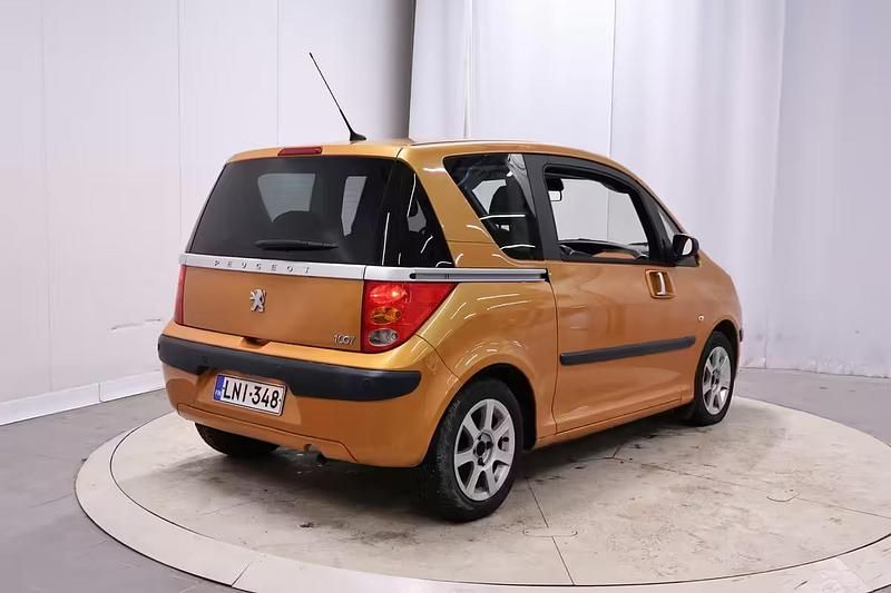 Käytetty Peugeot 1007 RC 2005 Tila-auto