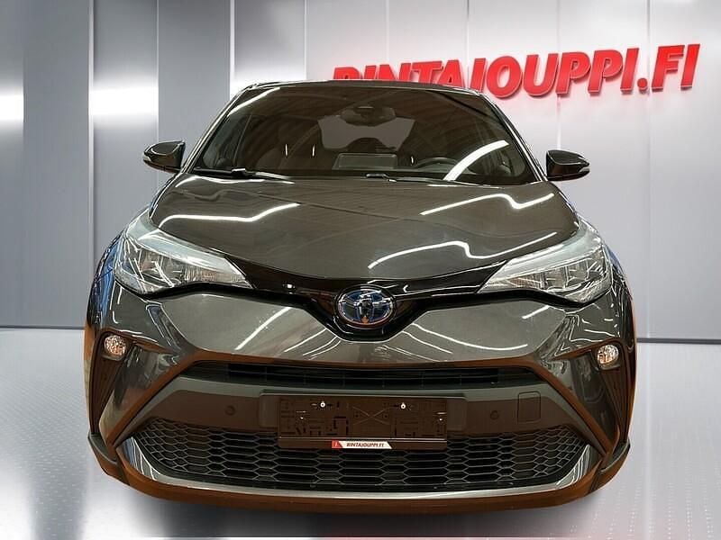 Käytetty Toyota C-HR Edition 184 HP (135 kW) 2022 Katumaasturi